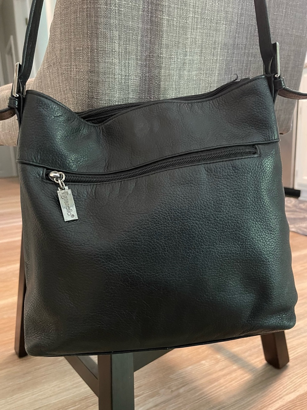 Tignanello Black Pebbled Leather Multi-Pocket Shoulder Bag Crossbody Purse EUC